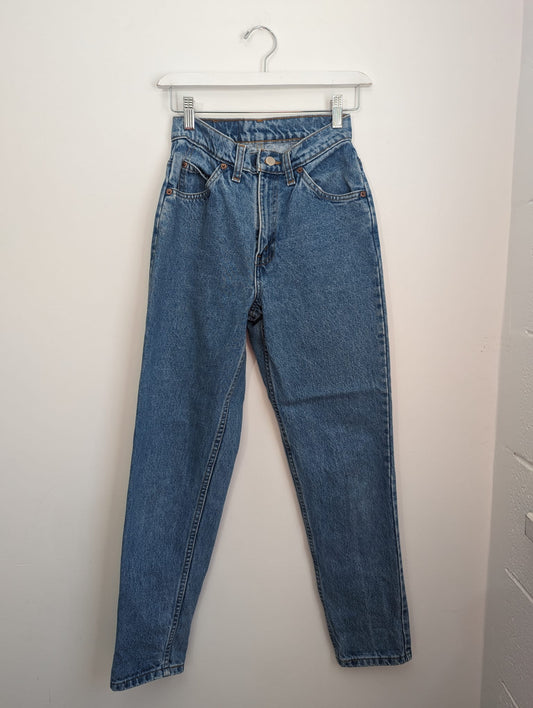 Levi's Vintage Light Wash Orange Tab Jeans - Size 24